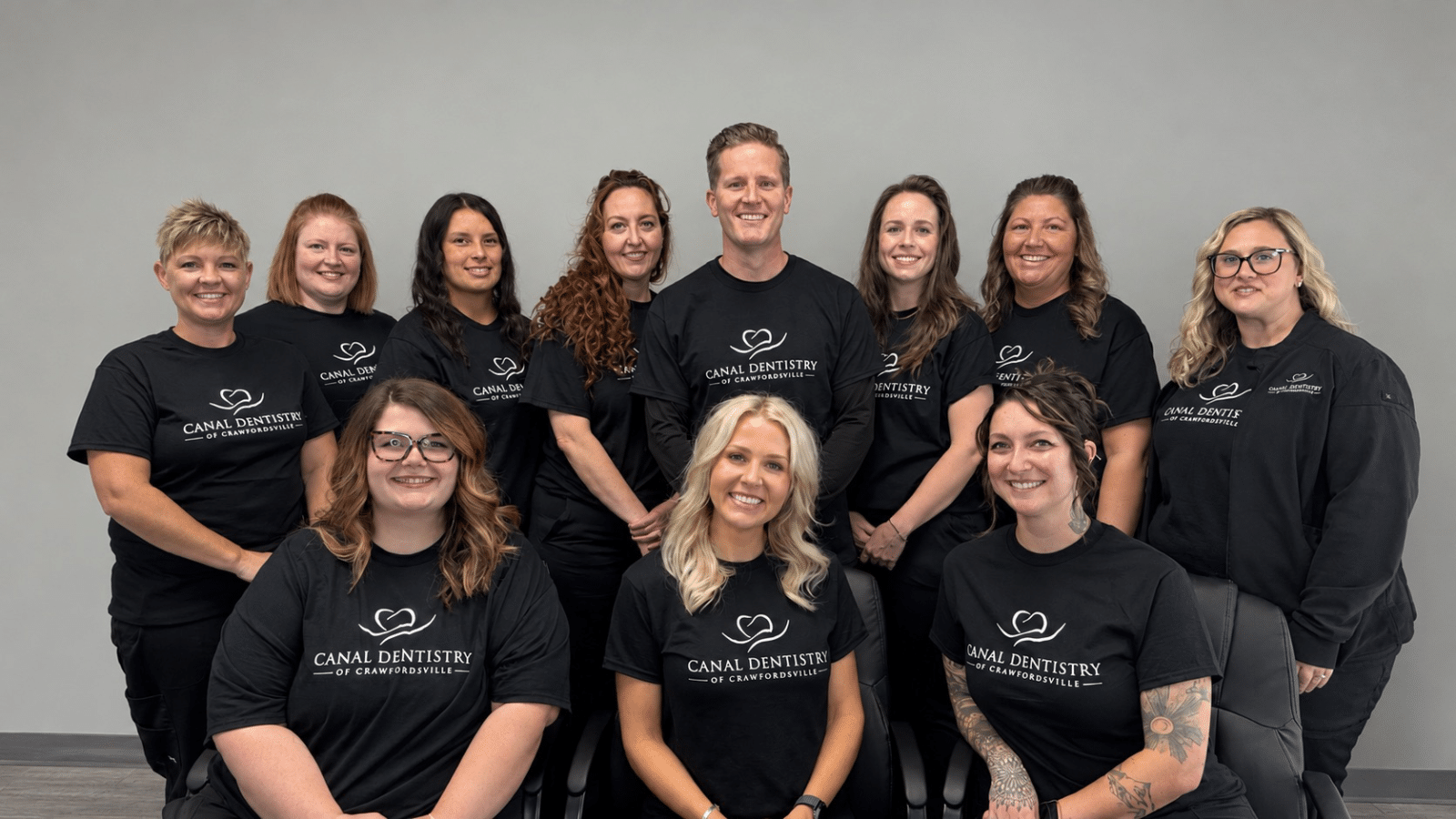 Canal Dentistry Team Photo 1600x900 Canal Dentistry Team Photo